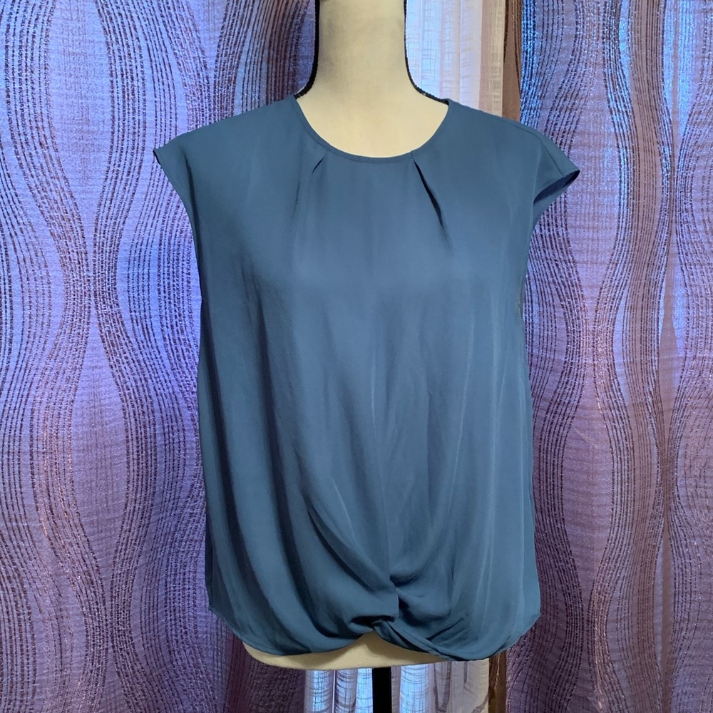 Banana Republic blue/grey blouse